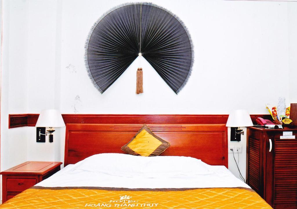 Hoang Thanh Thuy Airport Hotel 1 - Gan Am Thuc Dem Cho Hoang Hoa Tham Cidade de Ho Chi Minh Quarto foto