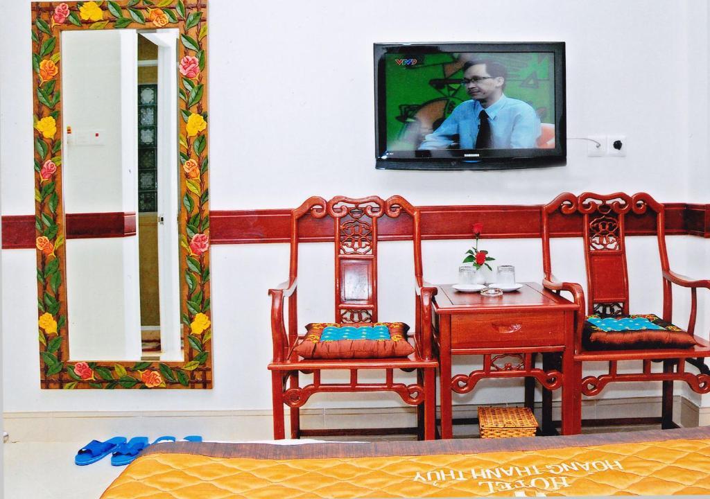 Hoang Thanh Thuy Airport Hotel 1 - Gan Am Thuc Dem Cho Hoang Hoa Tham Cidade de Ho Chi Minh Exterior foto